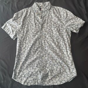 Reyn Spooner Men’s Medium Floral Short Sleeve Button Up Shirt